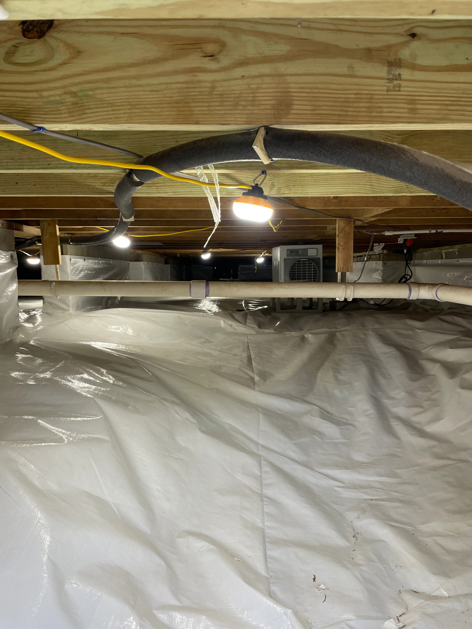 Crawlspaces and Waterproofing of Cumming sealed crawl space vent