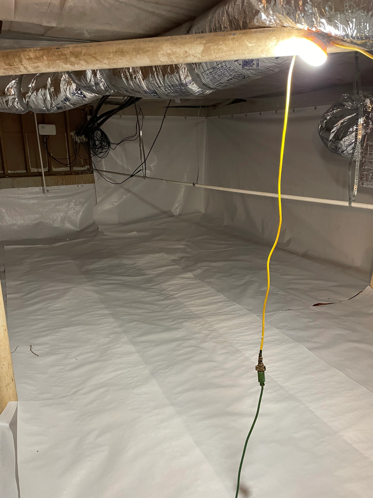 Crawl space encapsulation service in Roswell, GA home